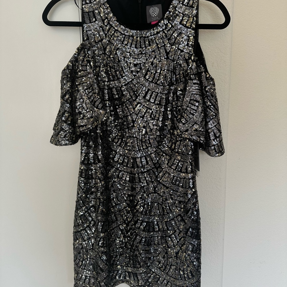 Vince Camuto / Elegant Black and Silver Sequin Dress